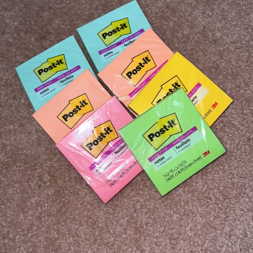 NWT 7pk Post-It 3 in. W x 3 in. L Assorted colors